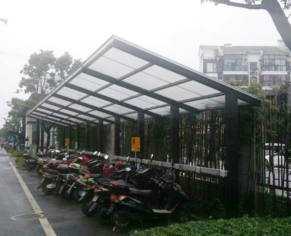 華地置業(yè)，華地公館車棚