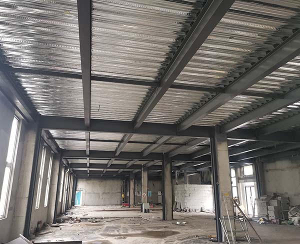 雙鳳高科產(chǎn)業(yè)園2600平方鋼混夾層