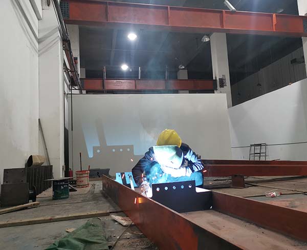 鋼結(jié)構(gòu)夾層